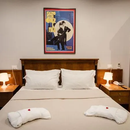 Rona 2* Rome